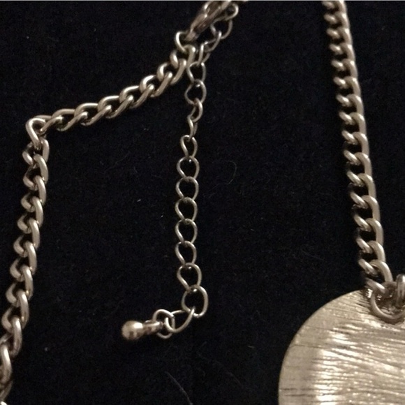 Elegant Art Deco Gold Statement Necklace with crystals and pearls - Picture 7 of 7